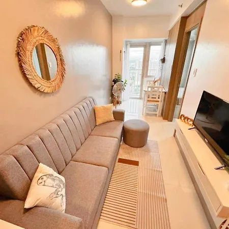 Solana Suite 3 At Coast Residences Roxas Blvd